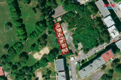 Prodej pozemku k bydlení, 686 m2, K. Vary, ul. J. Opletala, cena 2695000 CZK / objekt, nabízí M&M reality holding a.s.